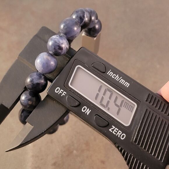 New Custom Word Engraved Silver & Dark Blue Soladite Beaded Stretch Brac… - Picture 7 of 7